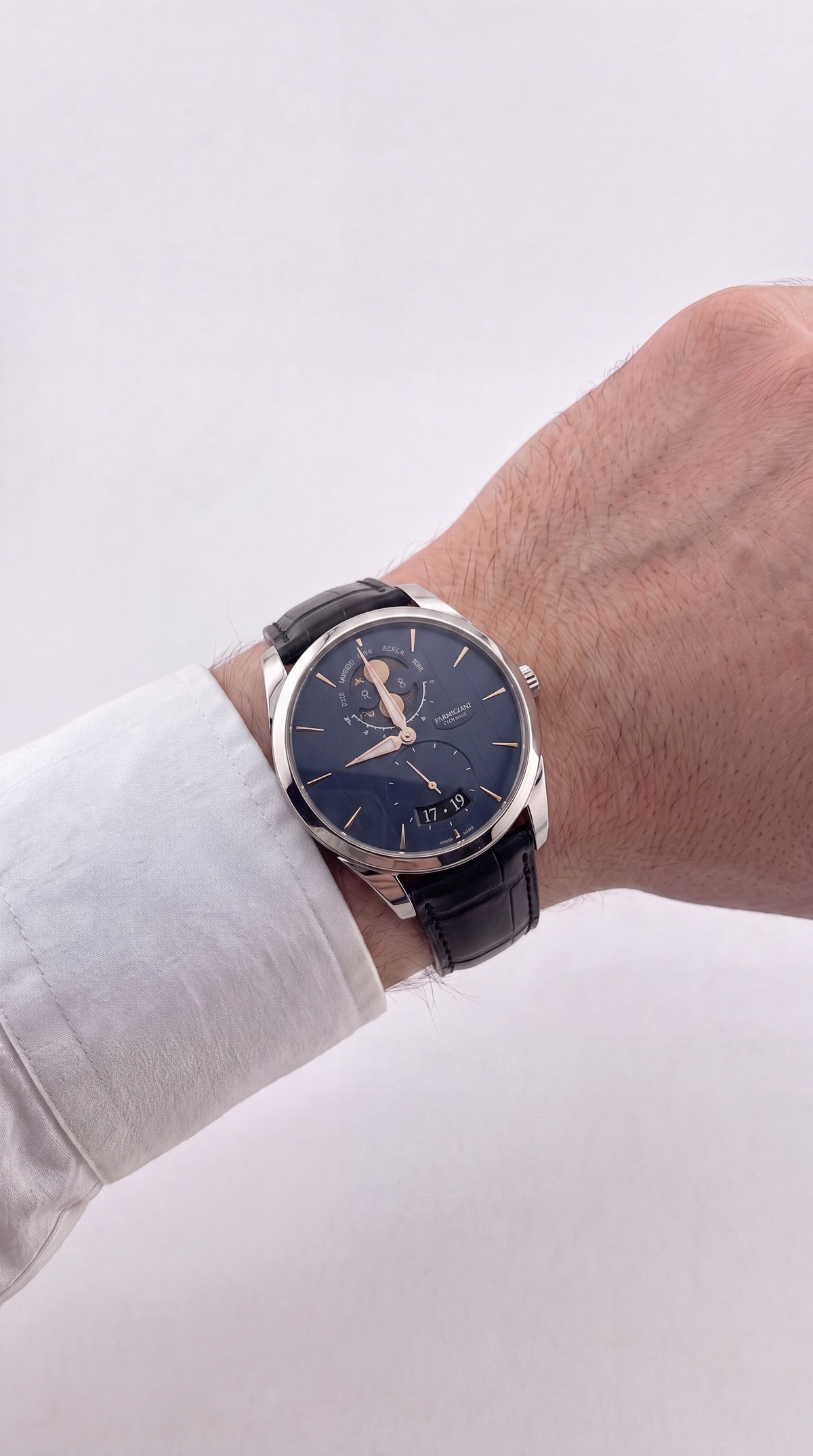 Parmigiani  Fleurier Tonda 1950 Lune - Wrist Shot