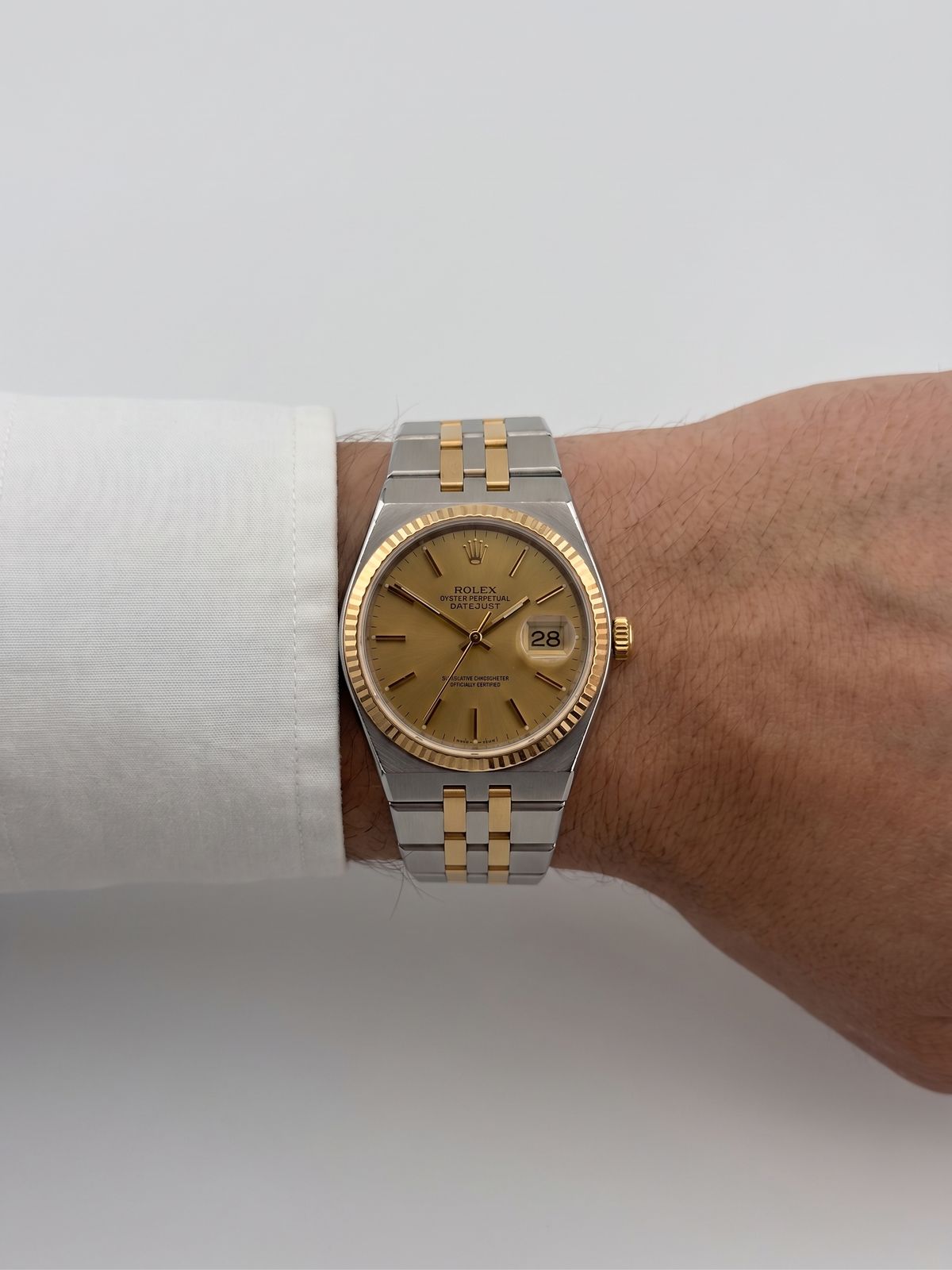 Rolex Datejust 36 Oysterquartz - Wrist Shot